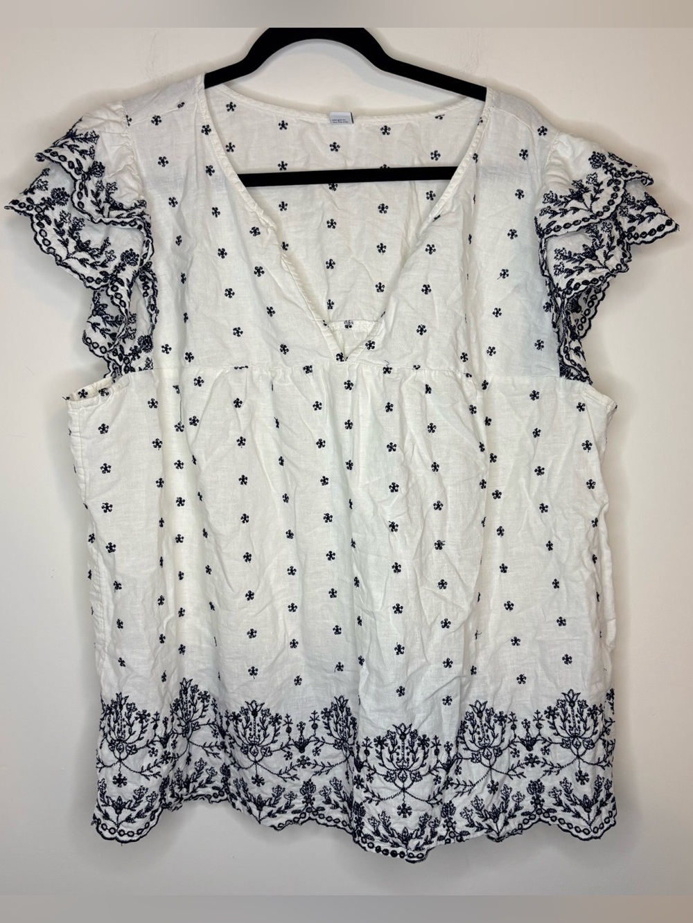 Old Navy White And Black Eyelet Embroidered Floral Pattern Peasant Top  Size XXL
